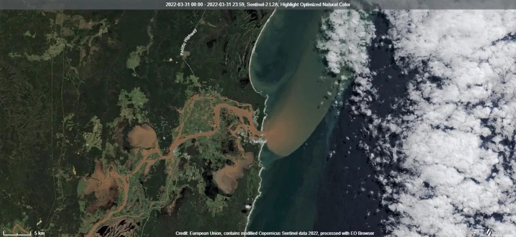 This satellite image of the mouth of the Clarence River at Yamba shows a large sediment plume. The plume extended some 30km into the Tasman Sea. Image: European Union. Modified data from Copernicus Sentinel-2, processed with the Sentinel Hub EO Browser.