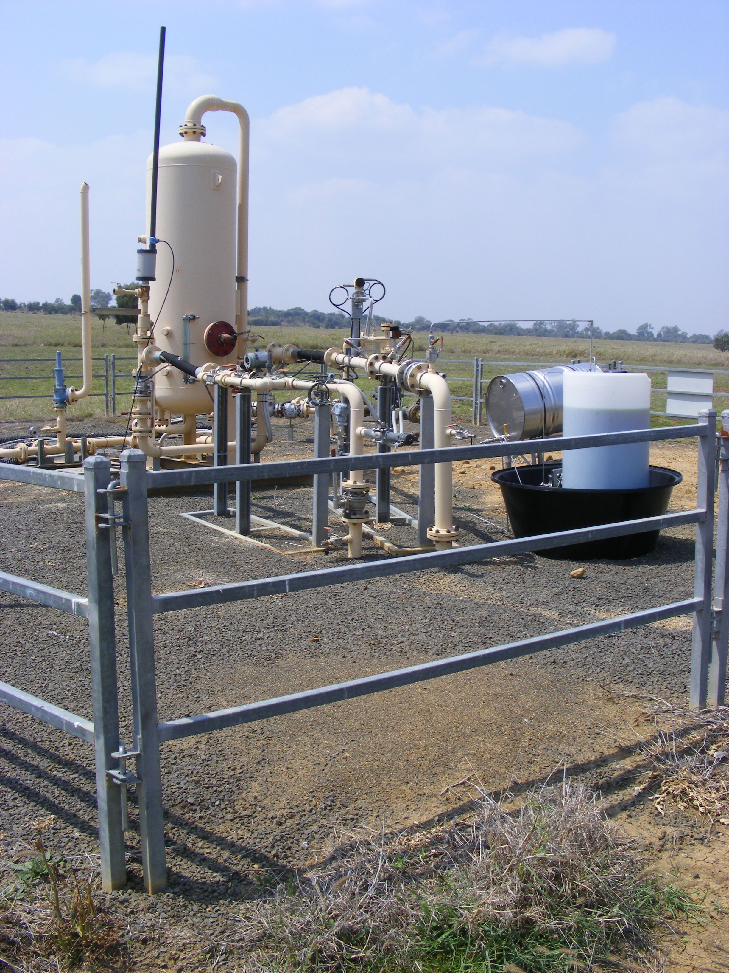 A CSG well with pipes and tanks